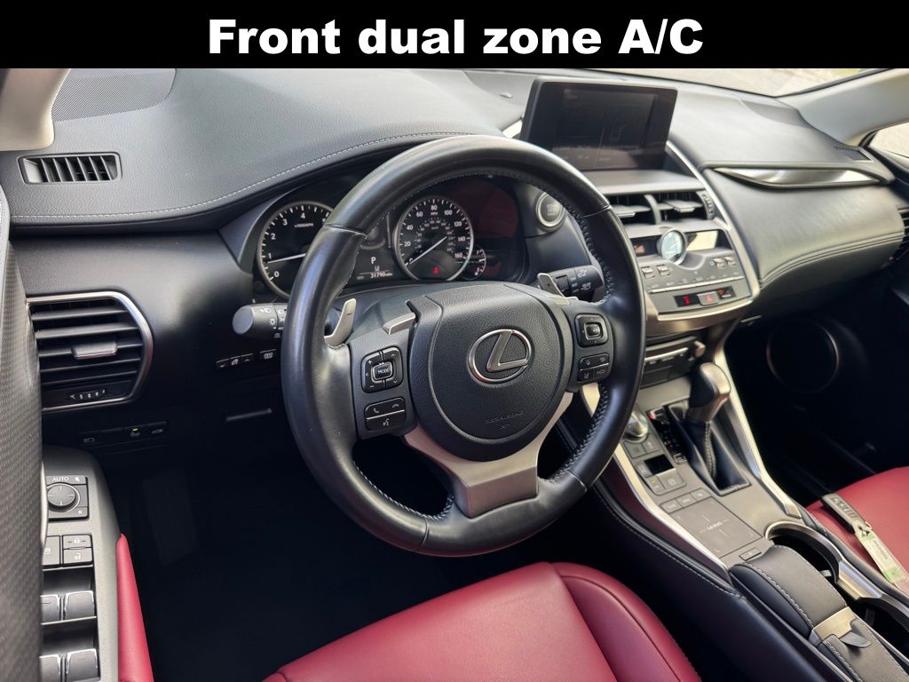2021 Lexus NX 300 photo 3