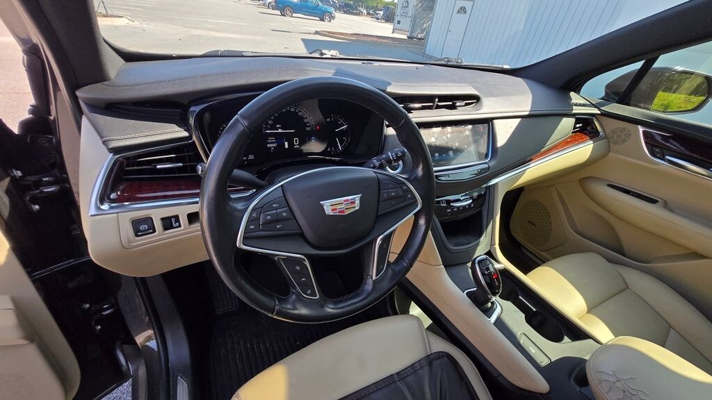 Used 2019 CADILLAC XT5 Luxury SUV