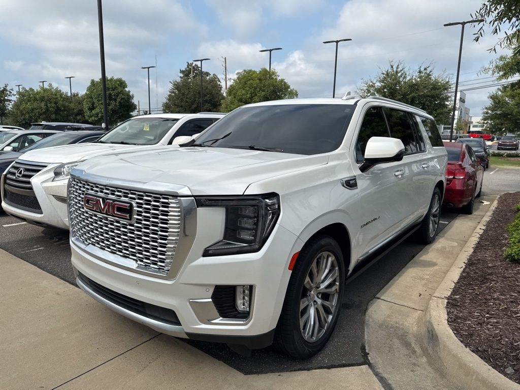 2022 Gmc Yukon XL Denali photo 3