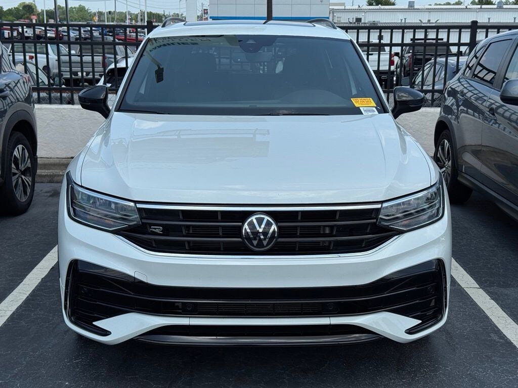 Used 2024 Volkswagen Tiguan 2.0T SE R-Line Black SUV