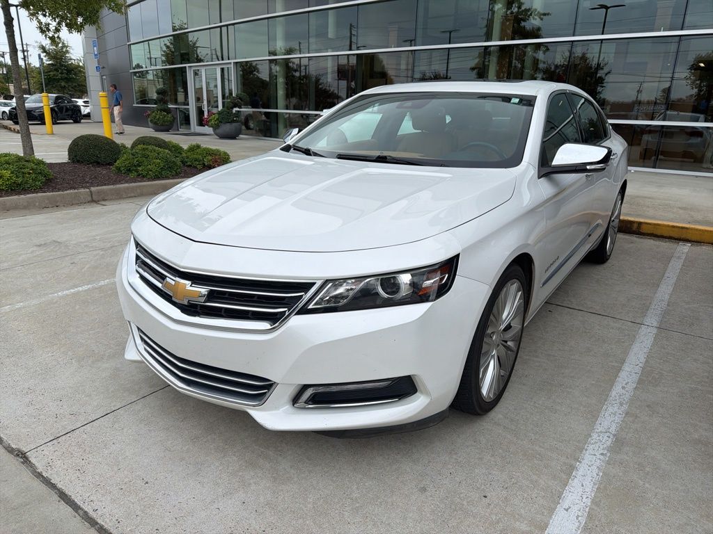 2015 Chevrolet Impala LTZ photo 3