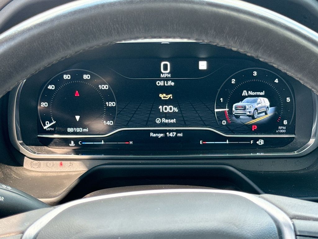 2022 Gmc Yukon SLT photo 3