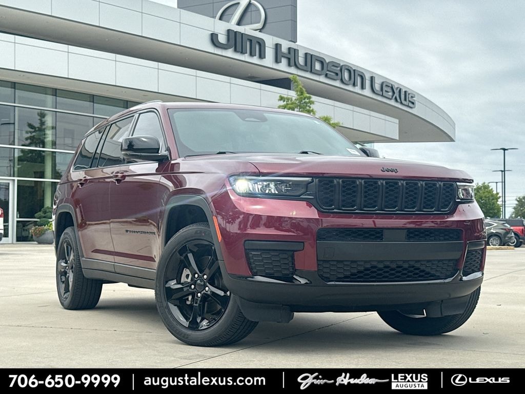 Used 2025 Jeep Grand Cherokee L Laredo SUV