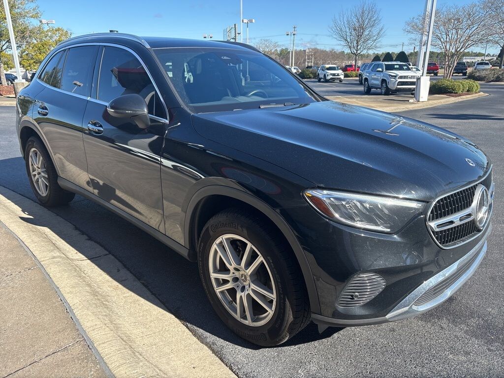 Used 2025 Mercedes-Benz GLC 300 4MATIC SUV