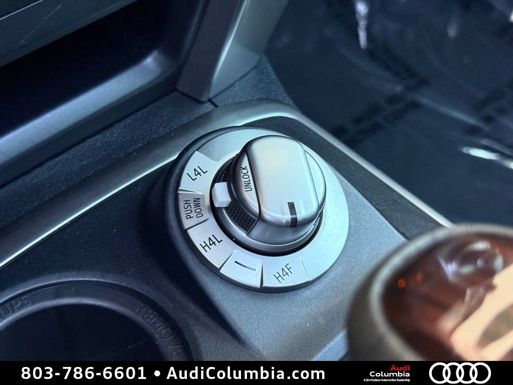 2023 Toyota 4Runner Limited - Photo 32