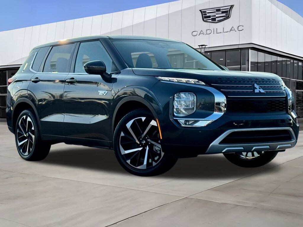 Used 2025 Mitsubishi Outlander PHEV SE SUV