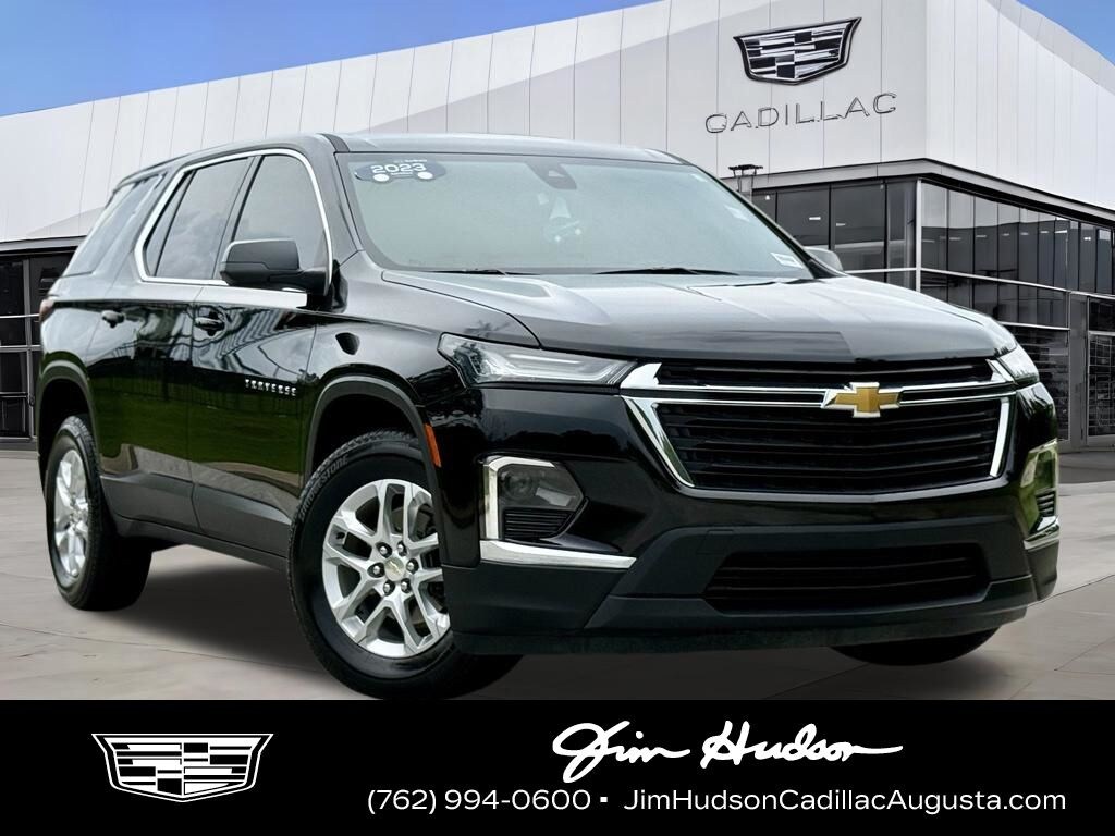 Used 2023 Chevrolet Traverse LS w/1LS SUV