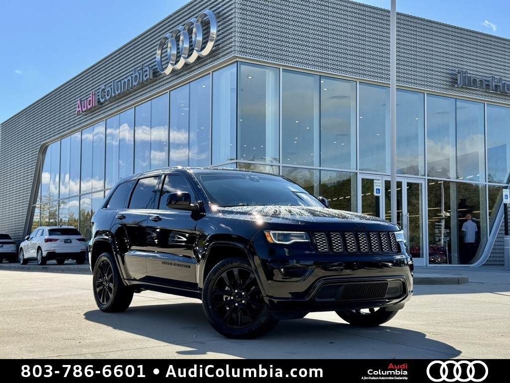 Used 2020 Jeep Grand Cherokee Laredo SUV