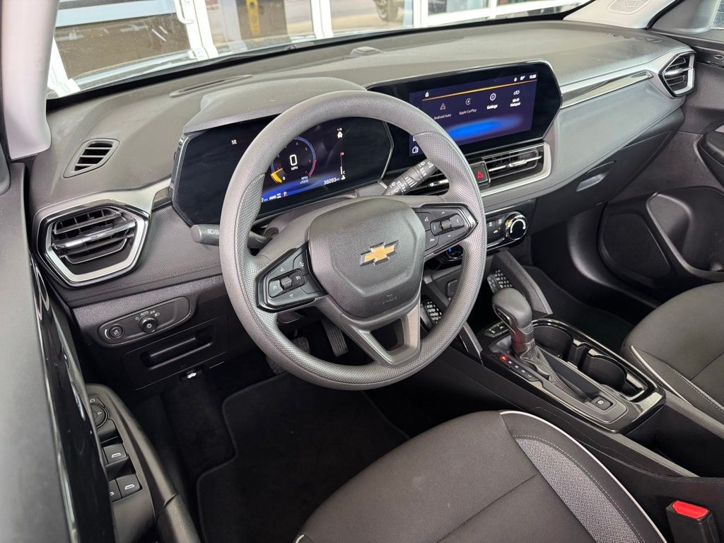 Used 2025 Chevrolet Trailblazer LT SUV