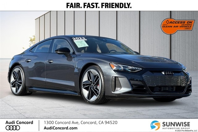 2023 Audi RS e-tron GT Base's photo