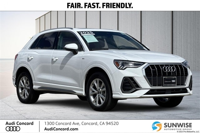 2025 Audi Q3 S Line Premium's photo