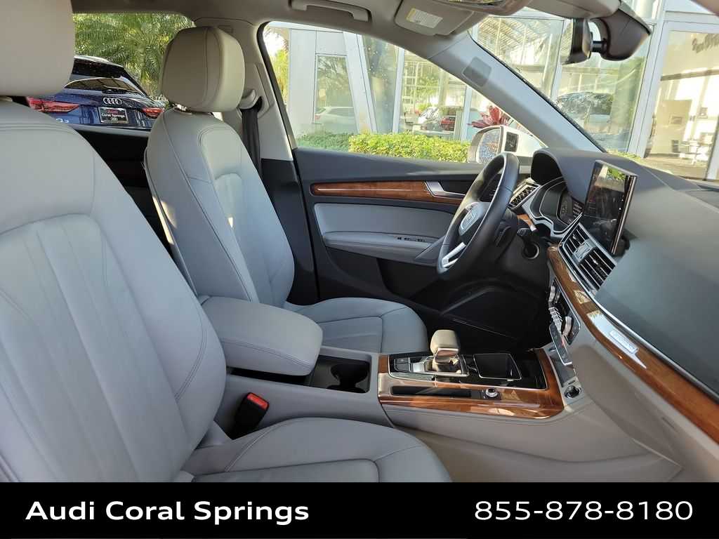 Thumbnail: 2023 Audi Q5 - 22