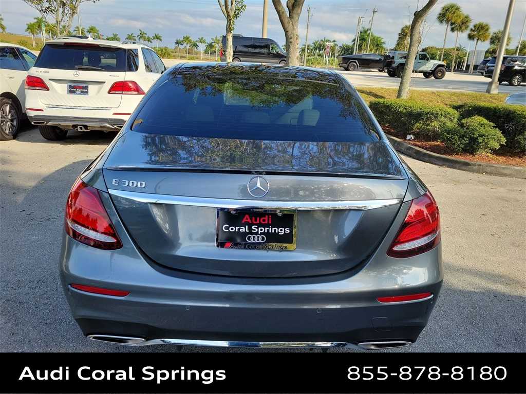 Thumbnail: 2019 Mercedes-Benz E-Class - 13