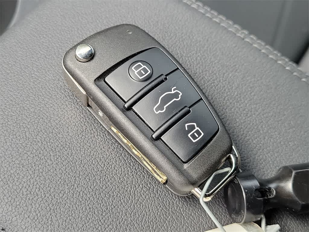 Thumbnail: 2025 Audi Q3 - 20