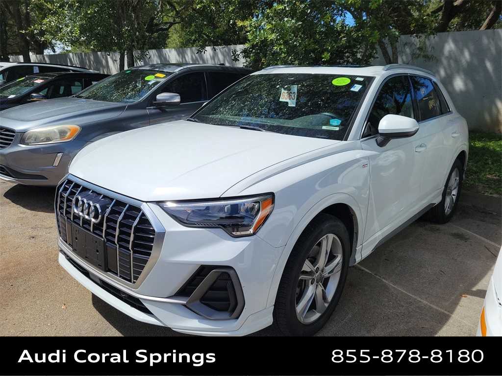 Thumbnail: 2019 Audi Q3 - 4