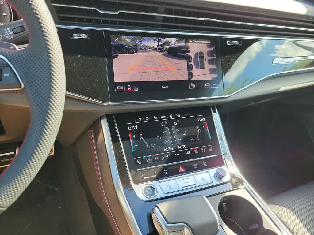 Thumbnail: 2026 Audi Q8 - 24