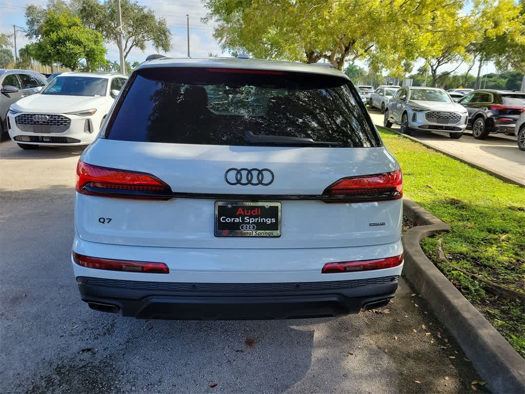 Thumbnail: 2026 Audi Q7 - 7