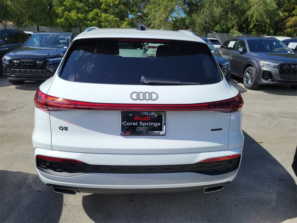 Thumbnail: 2025 Audi Q5 - 13