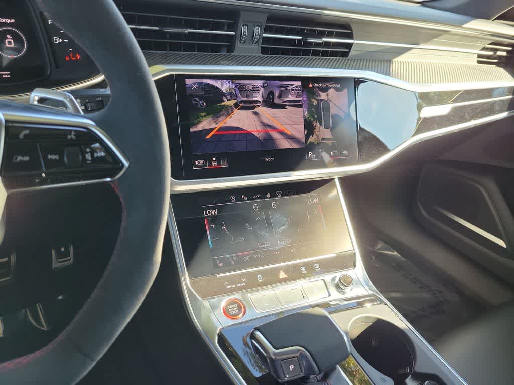 Thumbnail: 2026 Audi RS 6 - 16