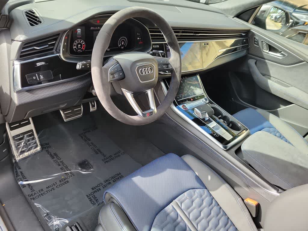 Thumbnail: 2026 Audi RS Q8 - 10