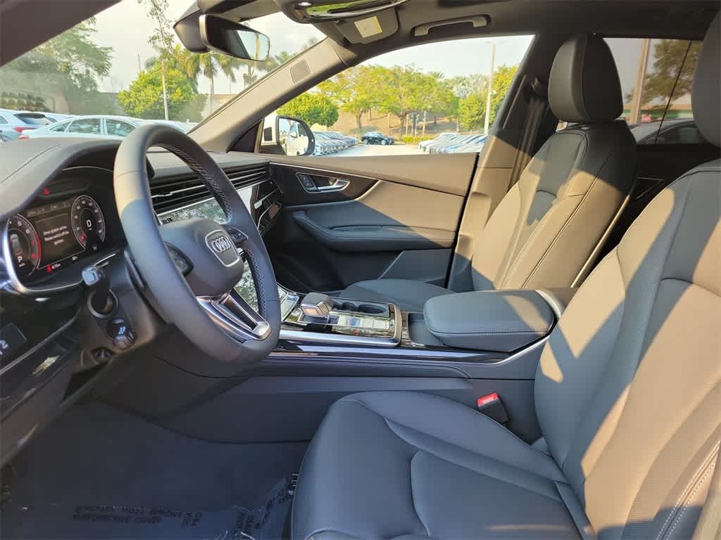 Thumbnail: 2026 Audi Q8 - 11