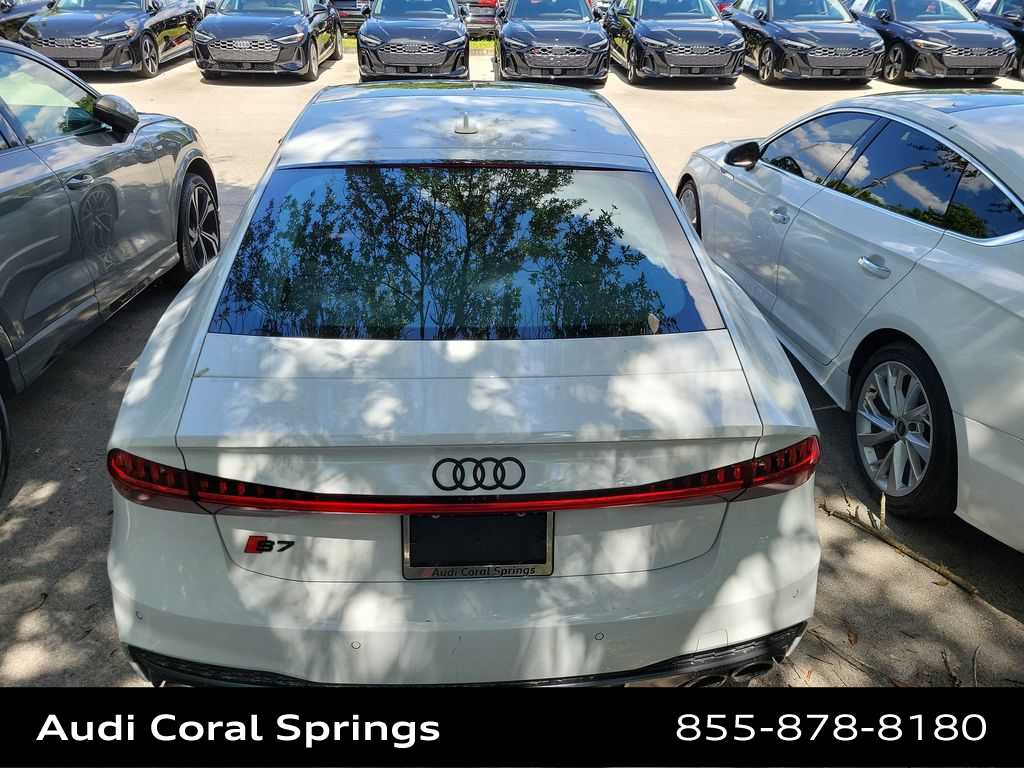 Thumbnail: 2022 Audi S7 - 19