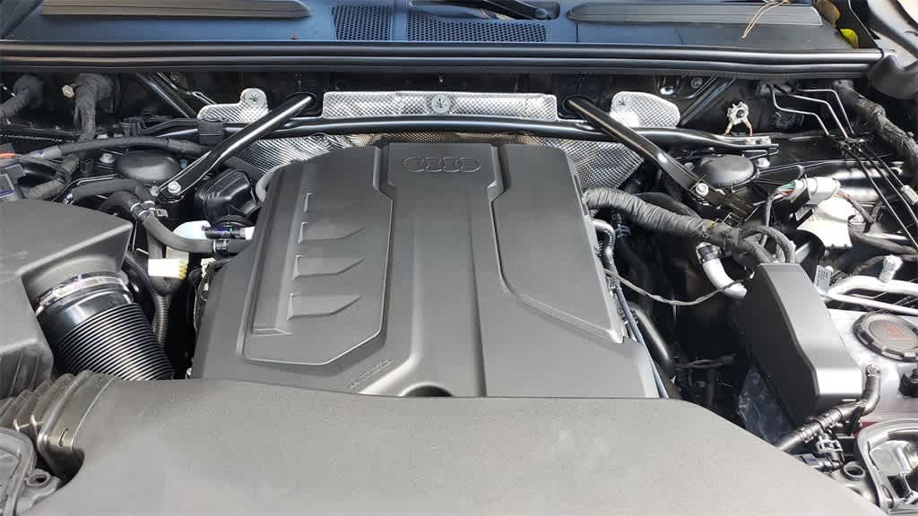 Thumbnail: 2025 Audi Q5 - 17