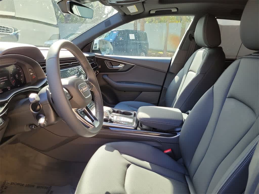 Thumbnail: 2026 Audi Q8 - 19