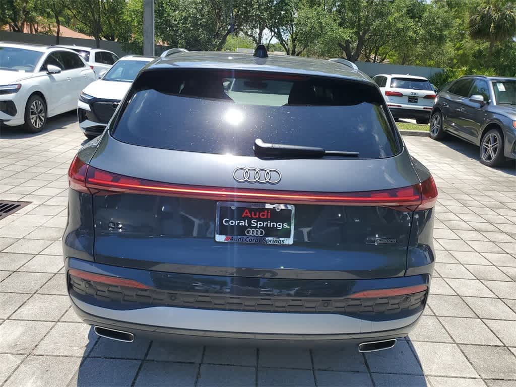 Thumbnail: 2025 Audi Q5 - 13