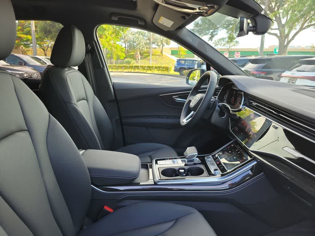 Thumbnail: 2026 Audi Q7 - 22