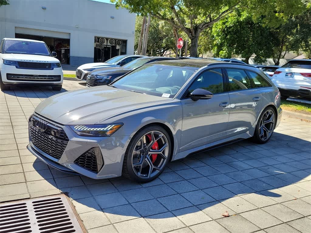 Thumbnail: 2026 Audi RS 6 - 4