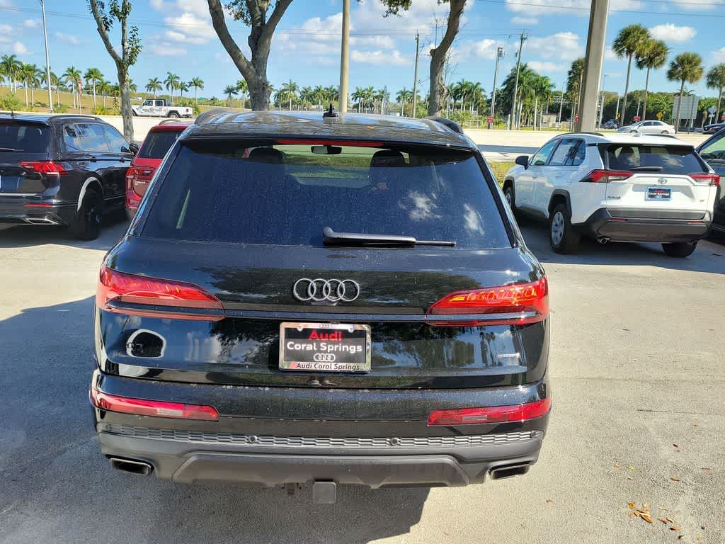 Thumbnail: 2026 Audi Q7 - 13