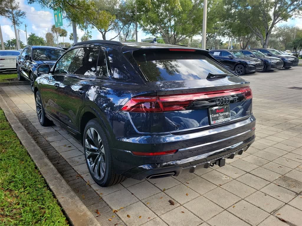 Thumbnail: 2026 Audi Q8 - 6
