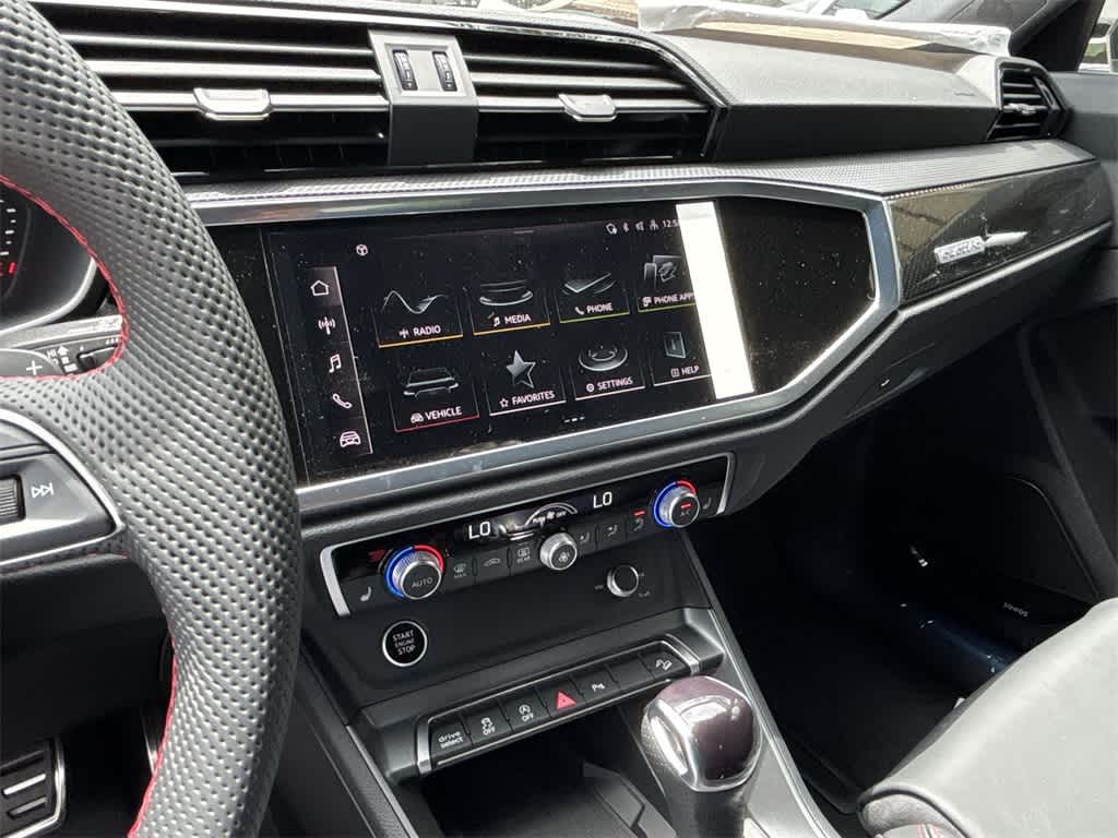 Thumbnail: 2025 Audi Q3 - 30