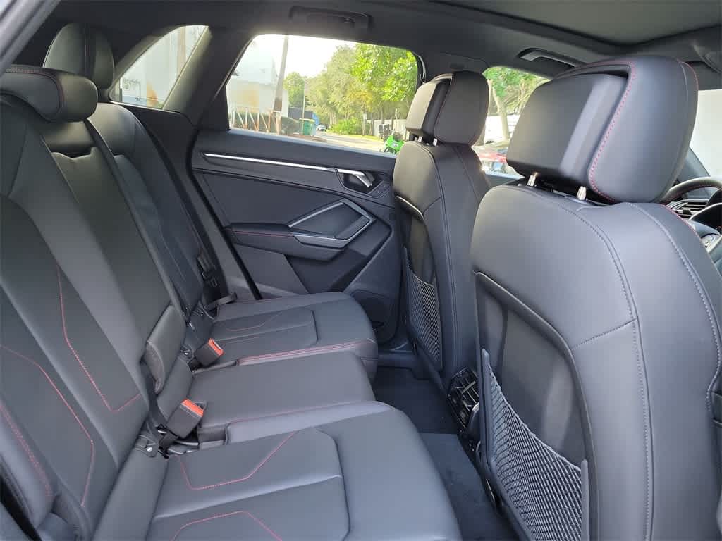 Thumbnail: 2025 Audi Q3 - 13