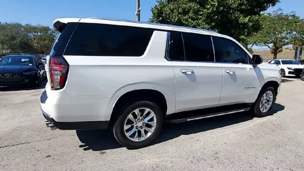 Thumbnail: 2021 Chevrolet Suburban - 8