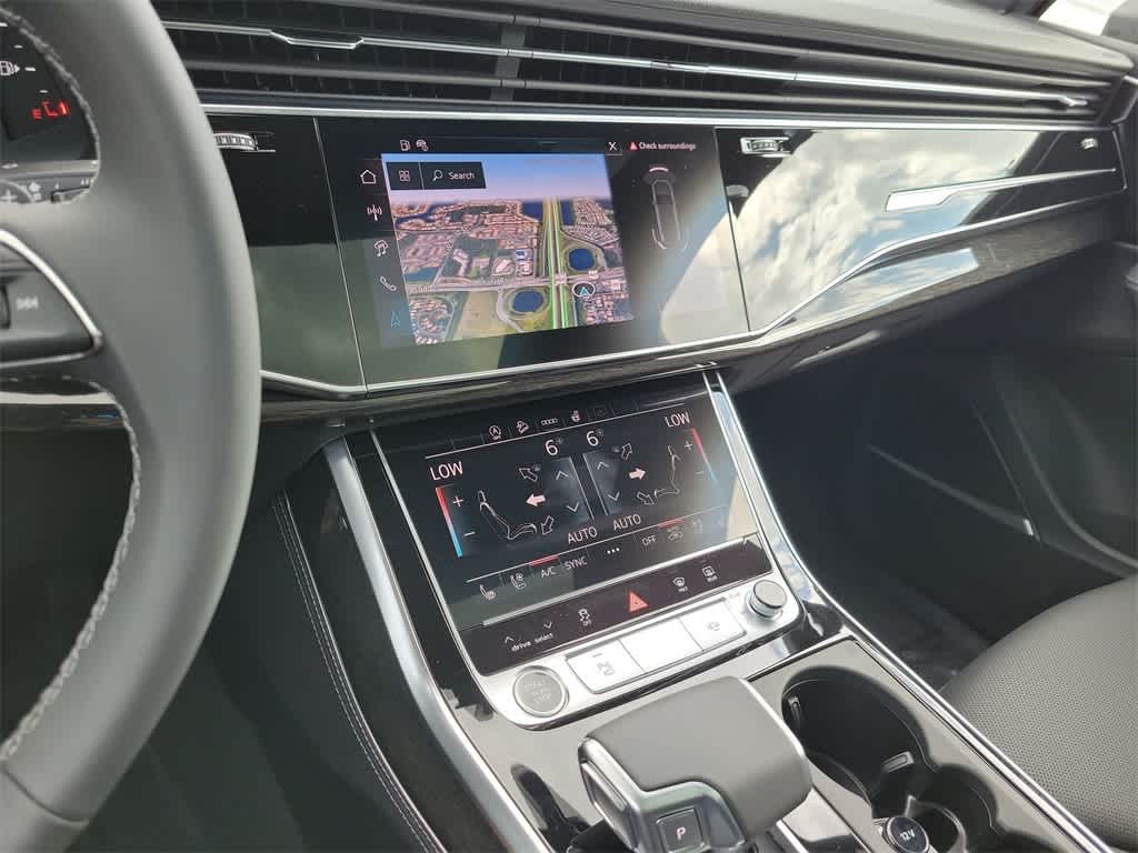 Thumbnail: 2026 Audi Q7 - 16