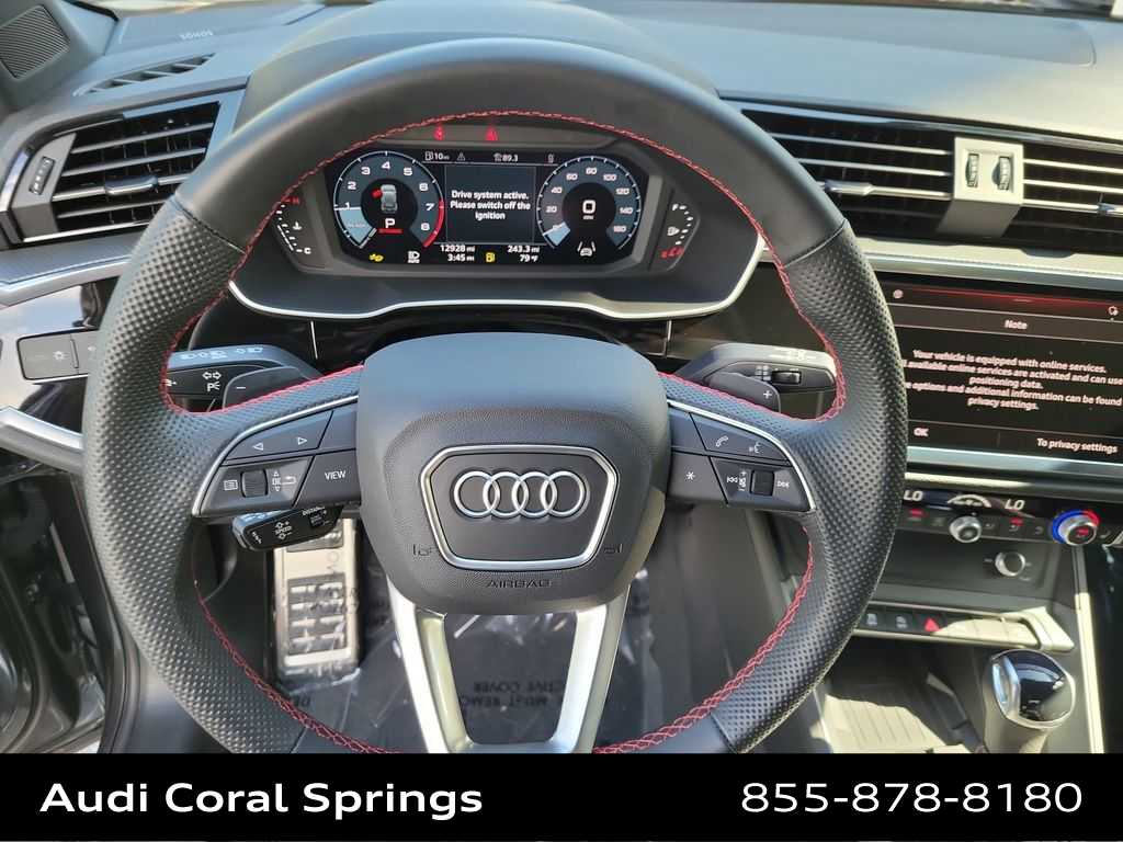 Thumbnail: 2025 Audi Q3 - 23