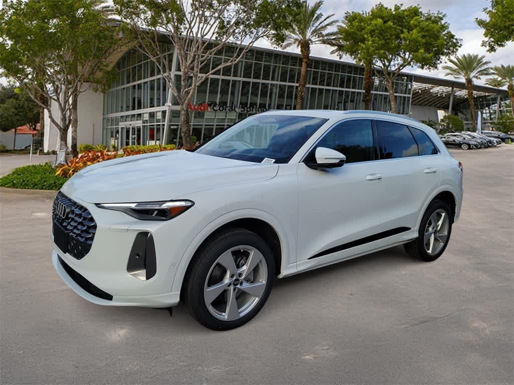 Thumbnail: 2025 Audi Q5 - 1