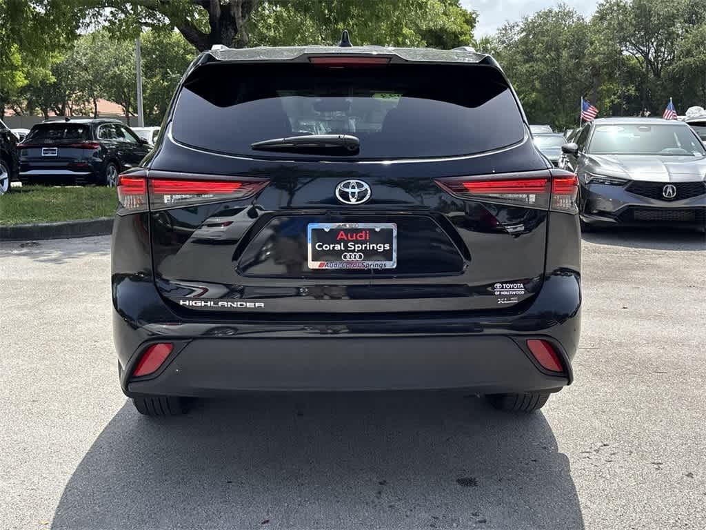 2024 Toyota Highlander XLE 19