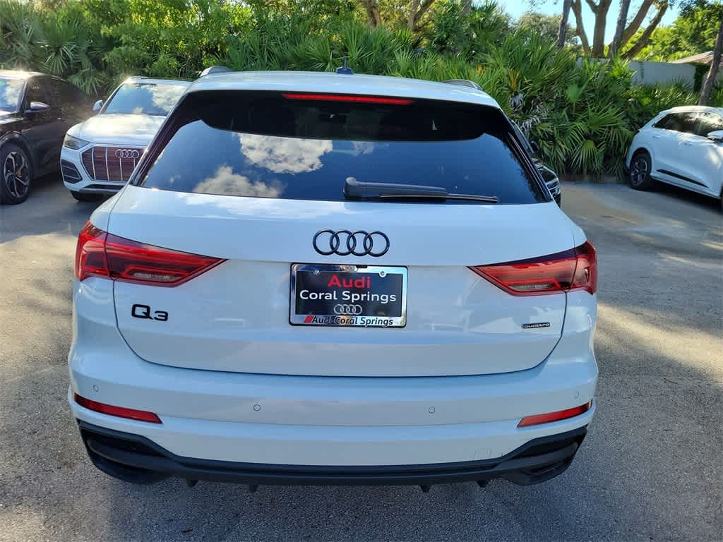 Thumbnail: 2025 Audi Q3 - 5