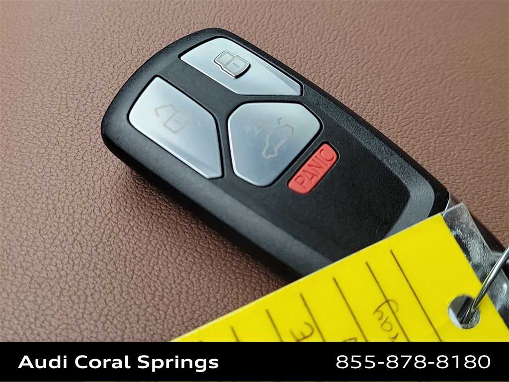 Thumbnail: 2025 Audi Q5 - 20