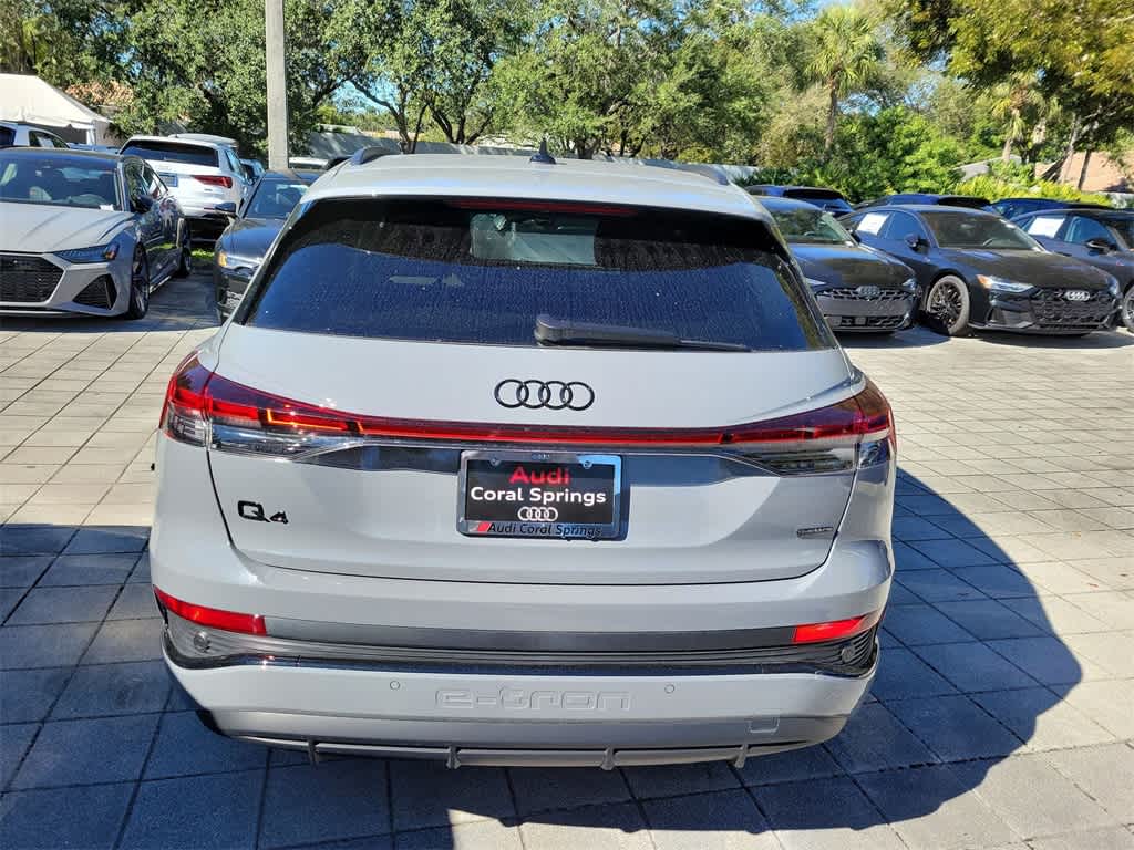Thumbnail: 2026 Audi Q4 e-tron - 5