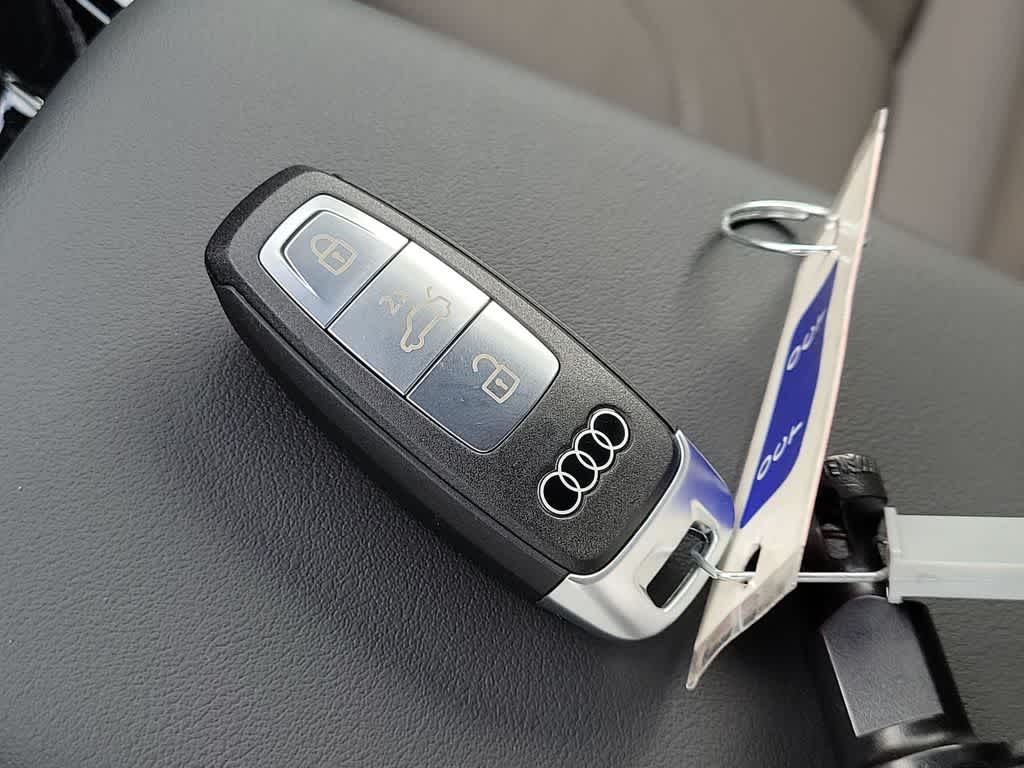 Thumbnail: 2026 Audi Q3 - 20