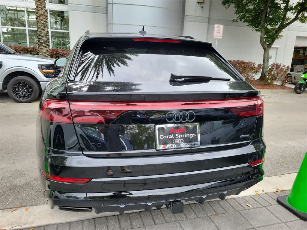 Thumbnail: 2026 Audi Q8 - 3