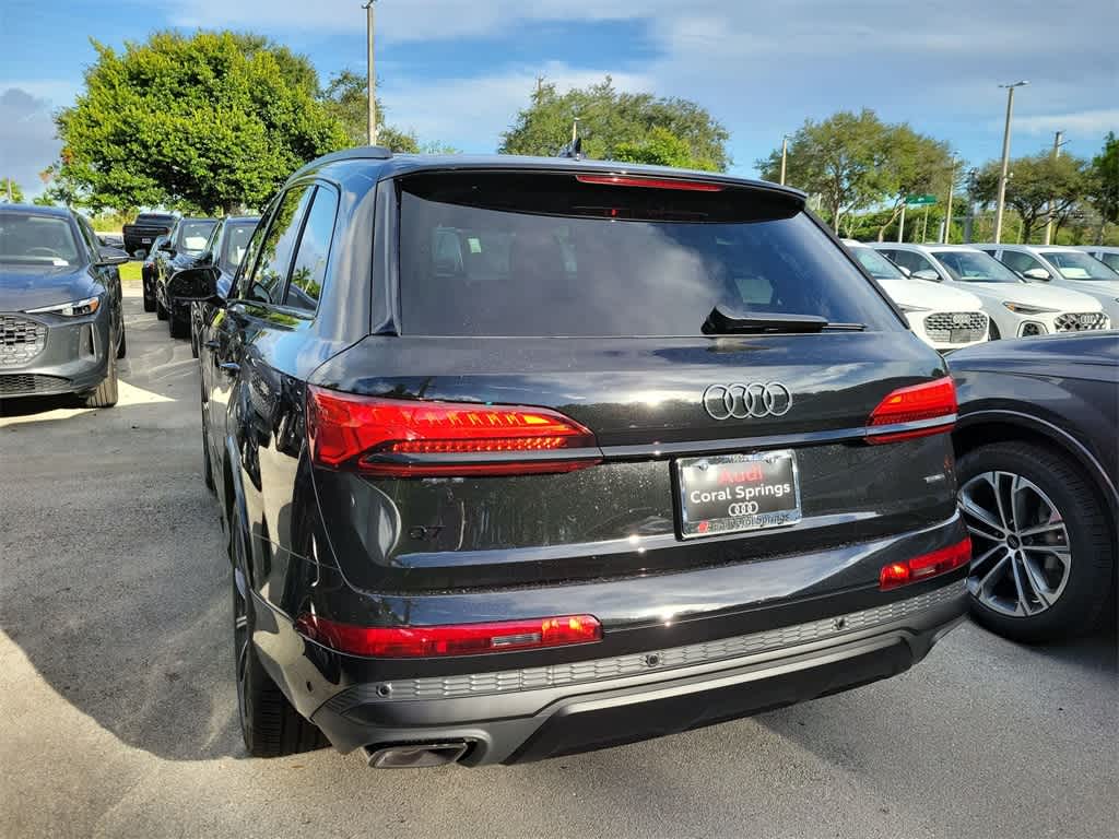 Thumbnail: 2026 Audi Q7 - 3