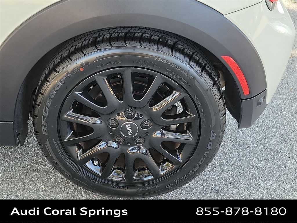 Thumbnail: 2018 MINI Cooper Hardtop - 16