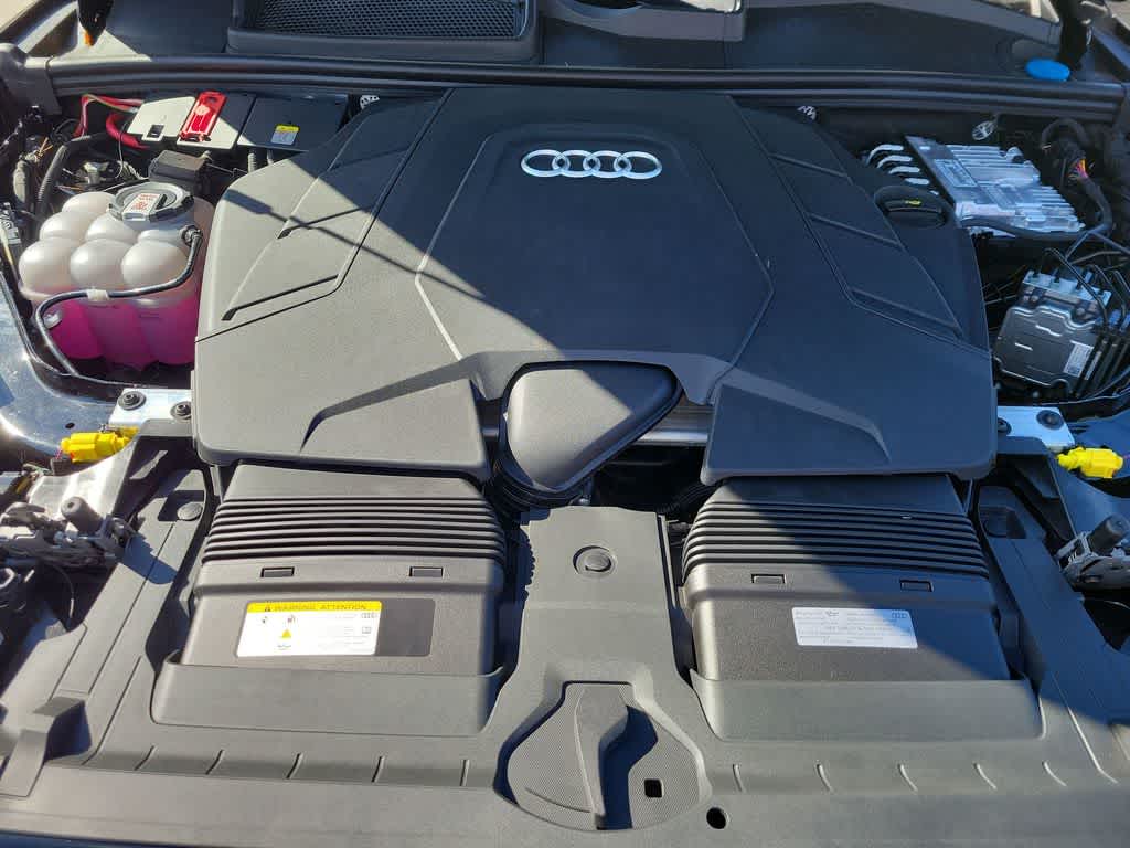 Thumbnail: 2026 Audi Q7 - 17