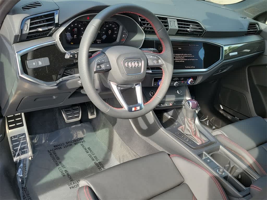 Thumbnail: 2025 Audi Q3 - 10