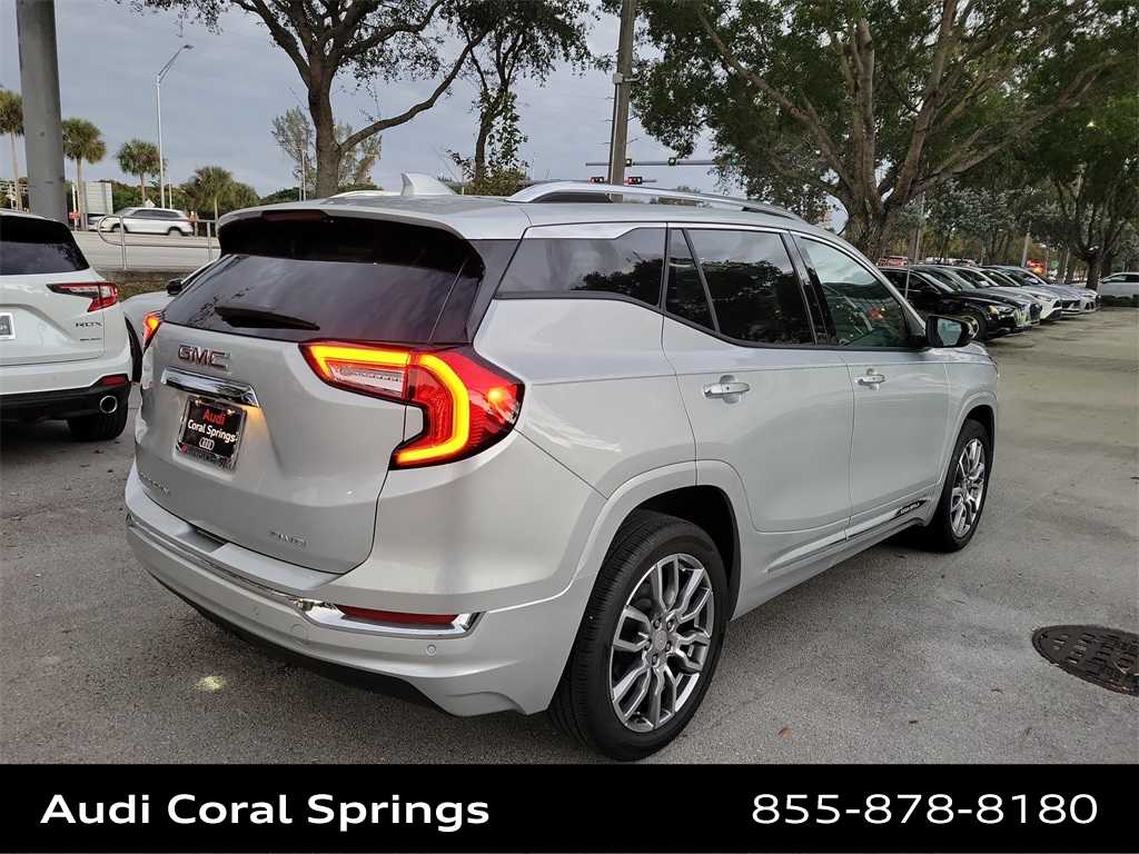 Thumbnail: 2022 GMC Terrain - 8